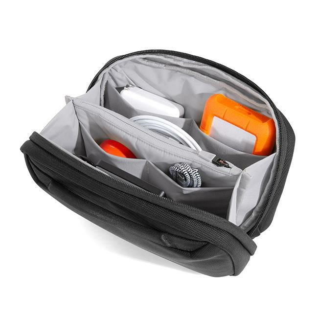 エアー テックコレクション ポーチ Aer cablekit3