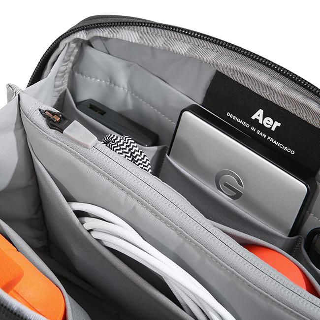エアー テックコレクション ポーチ Aer cablekit3