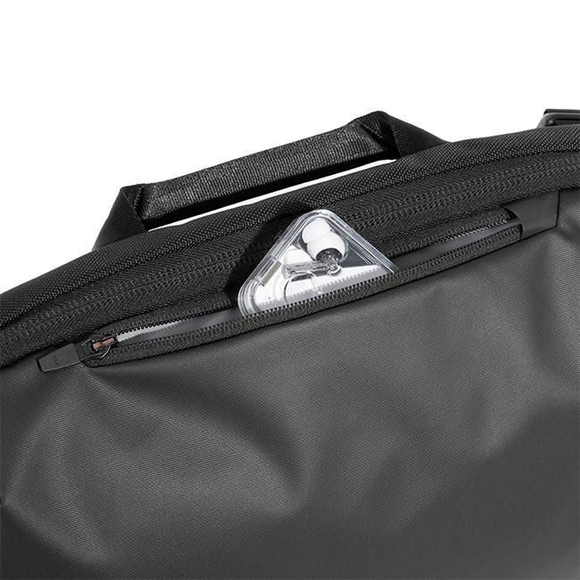 エアー テックコレクション ウエストバッグ Aer techsling3