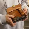 スロウ コードバン ショルダーウォレット SLOW so875p