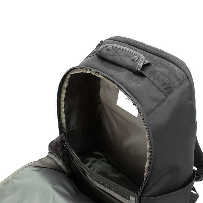 DSBK ユニバーサルコレクション リュック  koh-3382