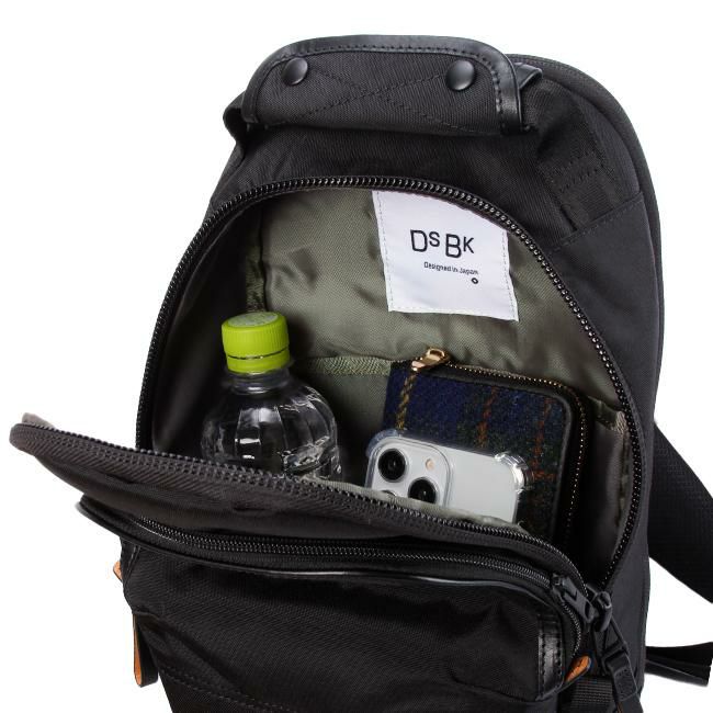 DSBK ユニバーサルコレクション ボディバッグ  koh-3385