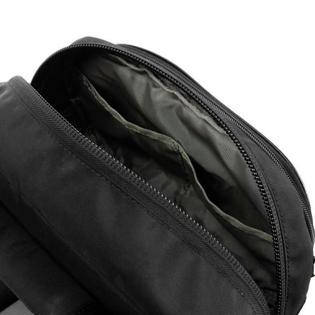 DSBK ユニバーサルコレクション ボディバッグ  koh-3386