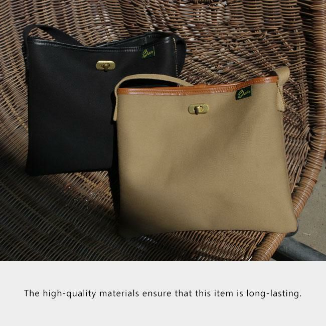 ブレディ LOWCA ショルダーバッグ Brady lowca-small