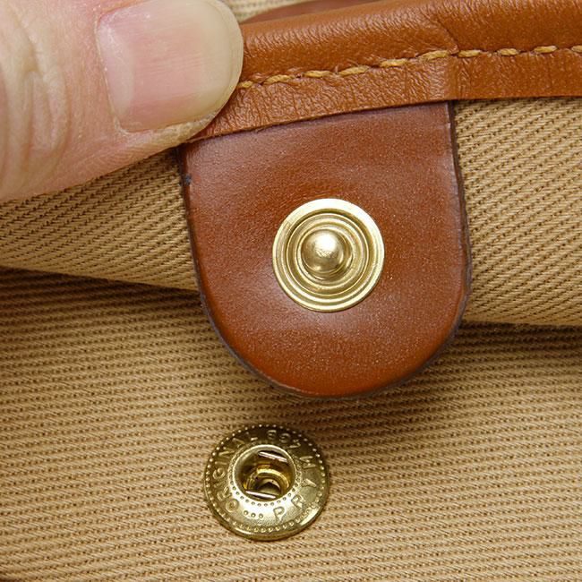 ブレディ AIRE ショルダーバッグ Brady aire