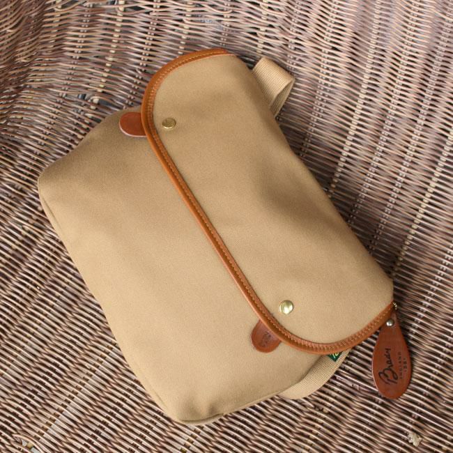 ブレディ AVON ショルダーバッグ Brady avon