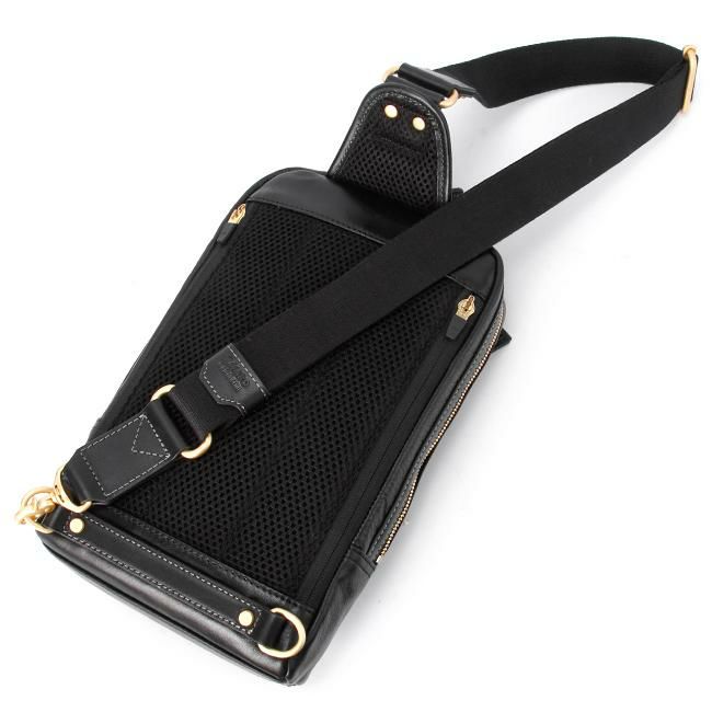 タケオキクチ マンチェスター ボディバッグ TAKEO KIKUCHI tk-705961