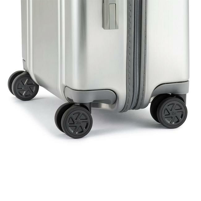 ゼロハリバートン クラシック ライトウェイト4.0 スーツケース ZERO