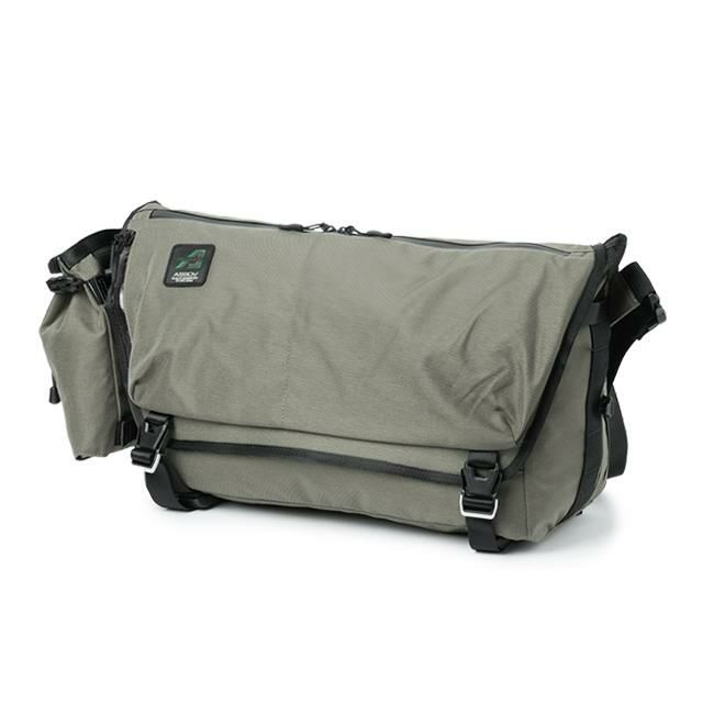 アッソブ コーデュラファインテックス メッセンジャーバッグ A2SOV as2ov-152318