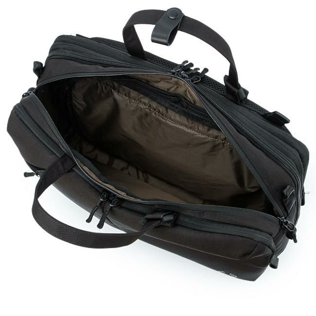 p.i.d トラビ ビジネスリュック  pak302