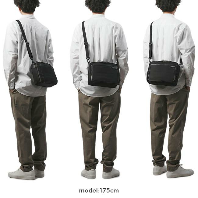 ワールドトラベラー クロトS ショルダーバッグ World Traveler wt-17473