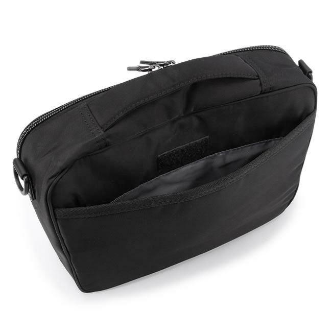 ワールドトラベラー クロトS ショルダーバッグ World Traveler wt-17473