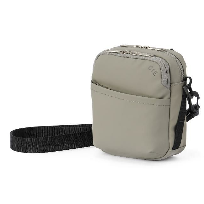 シー ヴァリアス ショルダーバッグ CIE cie-021825