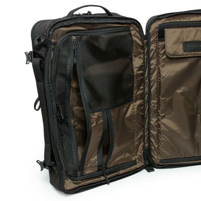 p.i.d トラビ ビジネスリュック  pak304