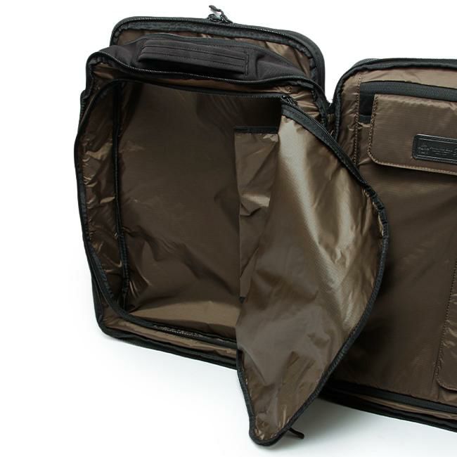 p.i.d トラビ ビジネスリュック  pak304