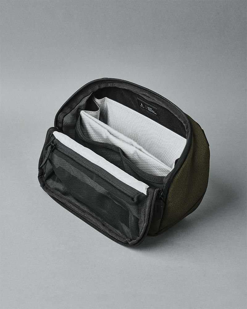 アルパカ vertex_pouch ショルダーバッグ ALPAKA vertex-pouch