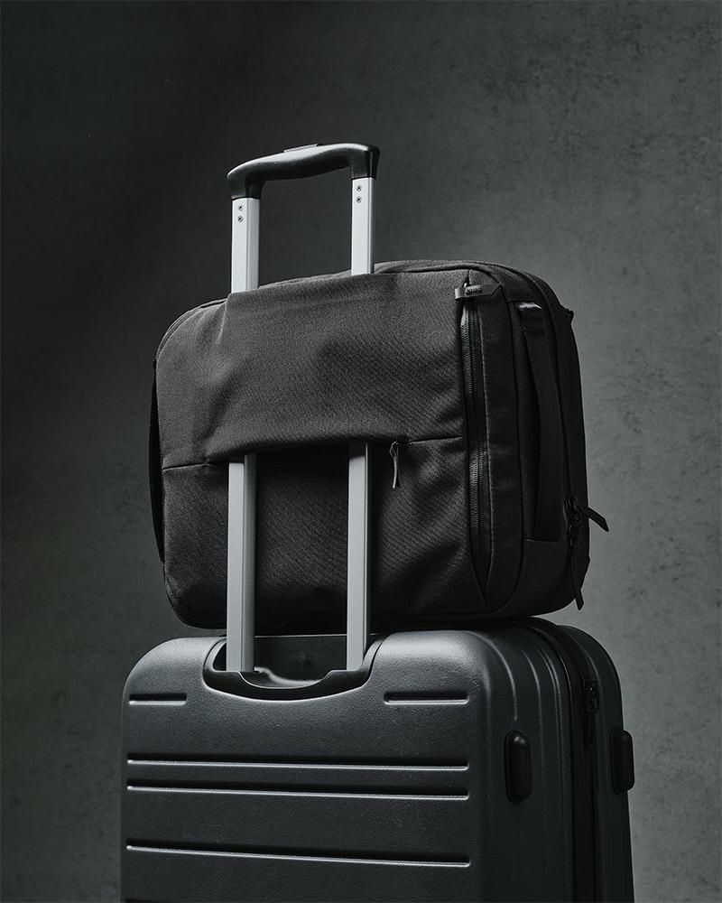 アルパカ elements_tech_brife_pro ブリーフケース ALPAKA el-techbrife-pro