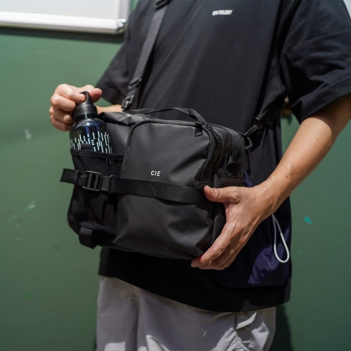 シー グリッド3 ショルダーバッグ CIE cie-032068