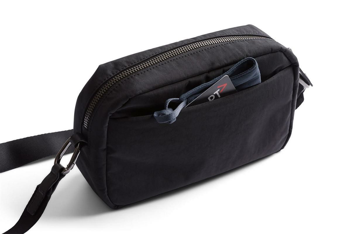 ベルロイ TOKYO ショルダーバッグ Bellroy btsa