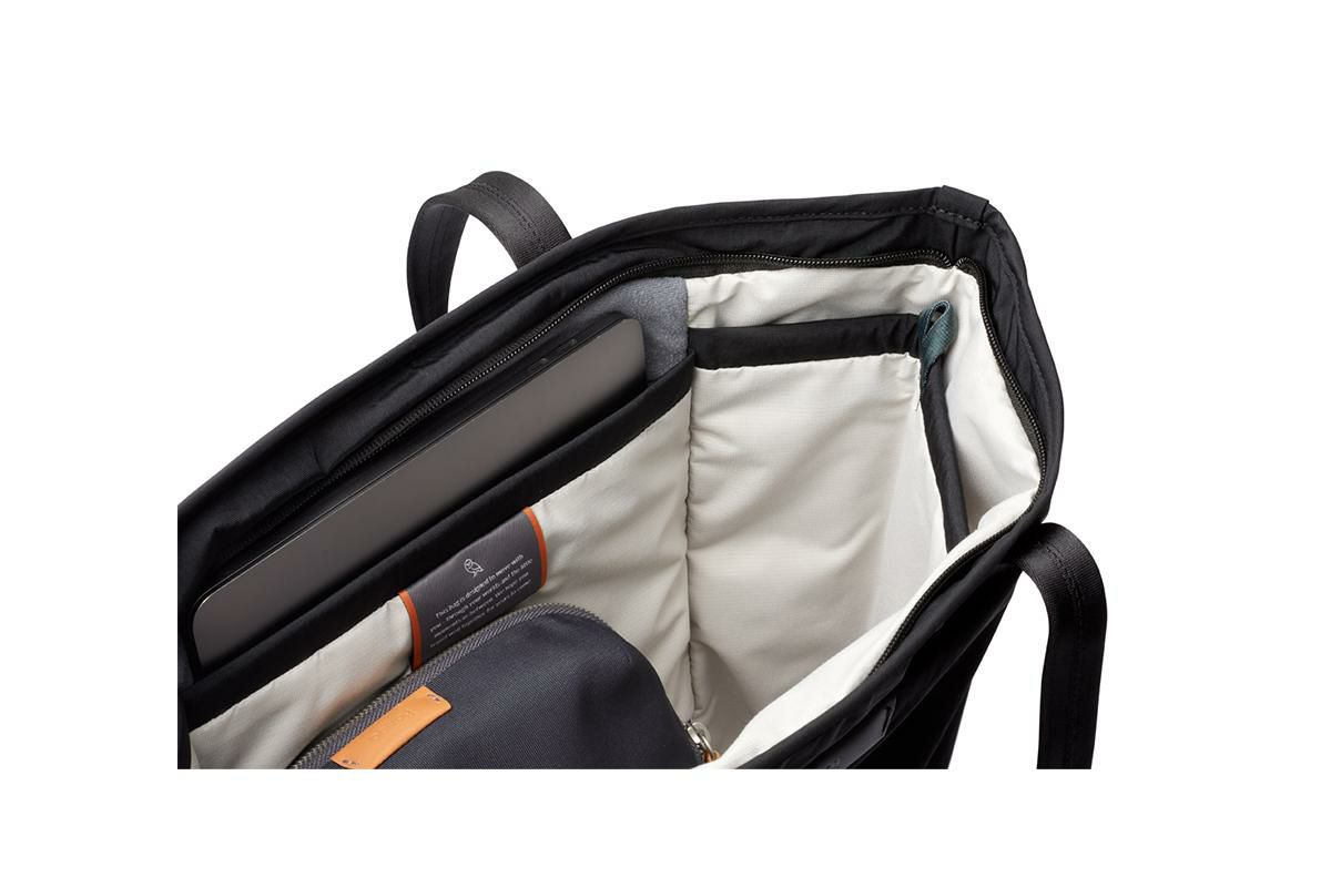 ベルロイ TOKYO トートバッグ Bellroy bttc