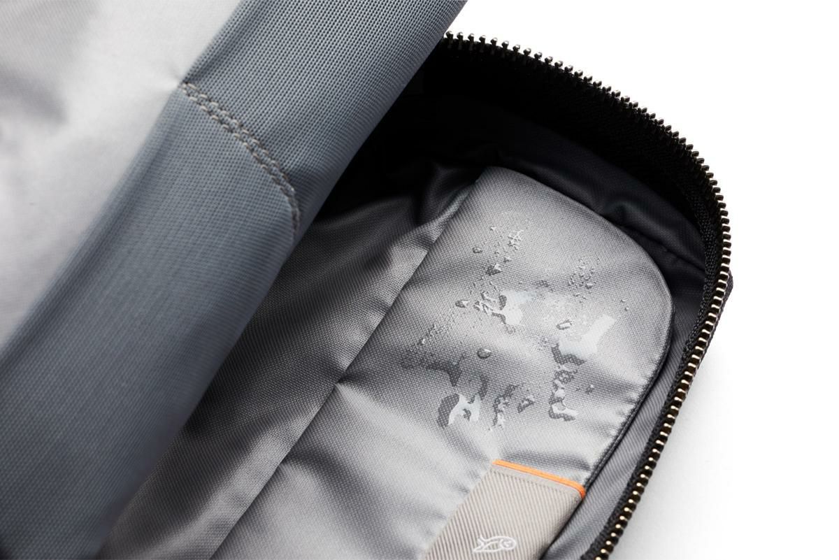 ベルロイ Travel ポーチ Bellroy edka