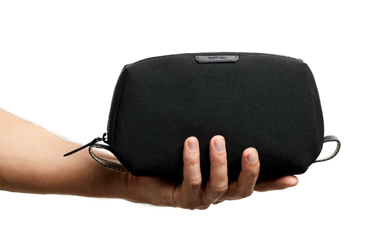 ベルロイ Travel ポーチ Bellroy edka