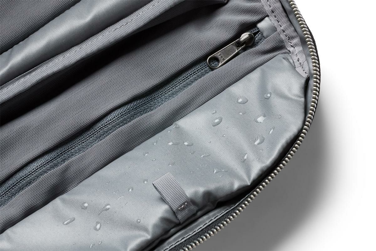 ベルロイ Travel ポーチ Bellroy edkc