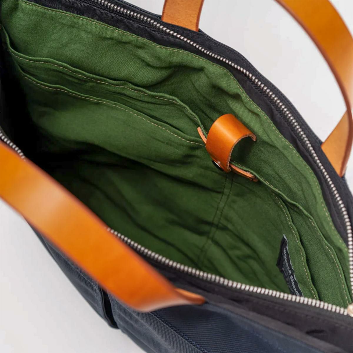 ワンダーバゲージ EDGE BRIEF ヘルメットバッグ WONDER BAGGAGE wb-g-038