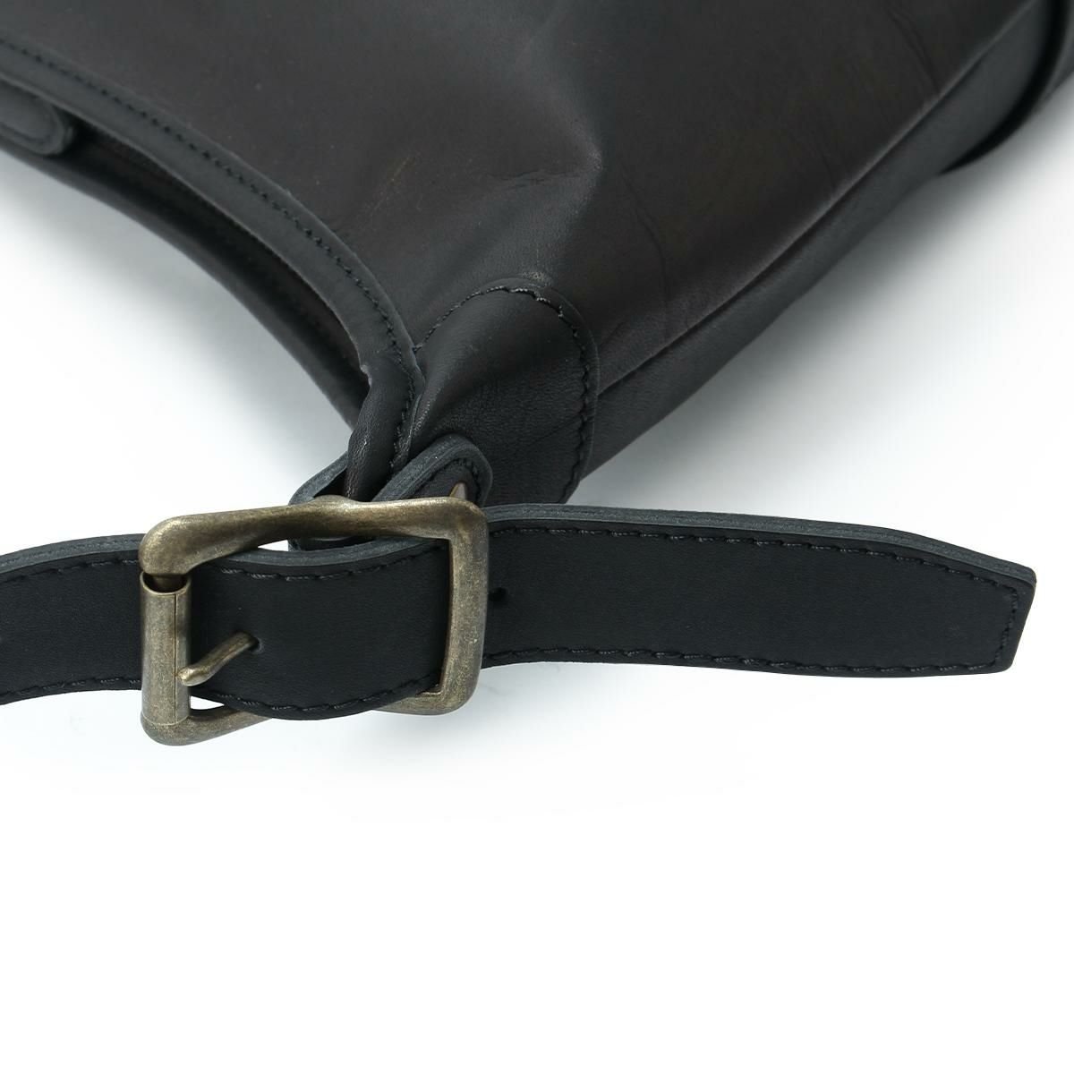 ダコタ ブラックレーベル AM8 ショルダーバッグ Dakota black label da-1623903