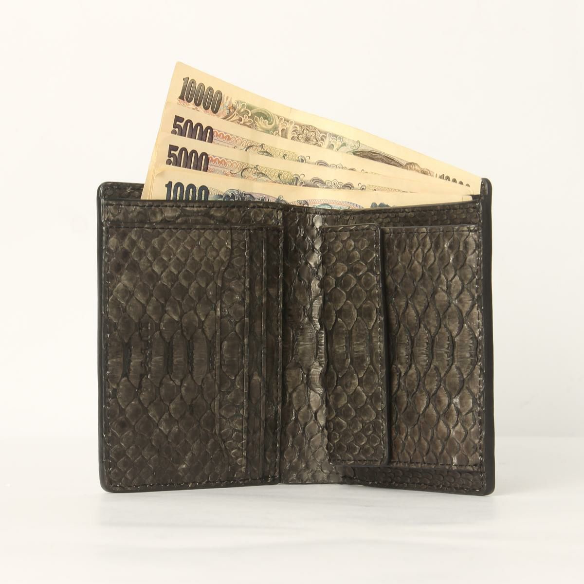 クベラ DIAMOND PYTHON 二つ折り財布  kbr-51194