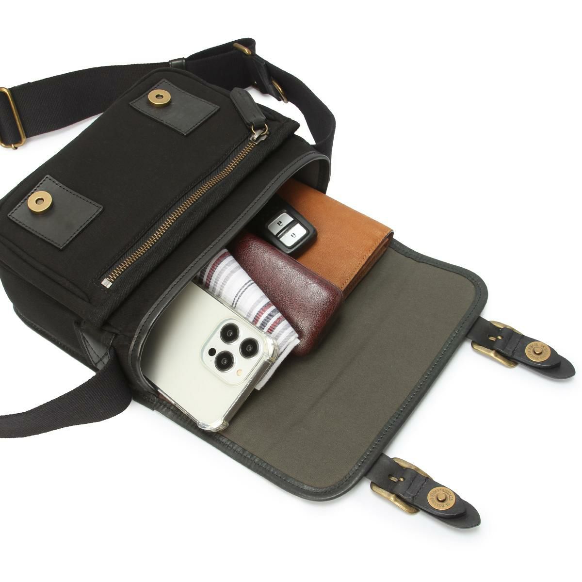 ダコタ ブラックレーベル フルーエント ショルダーバッグ Dakota black label da-1623600