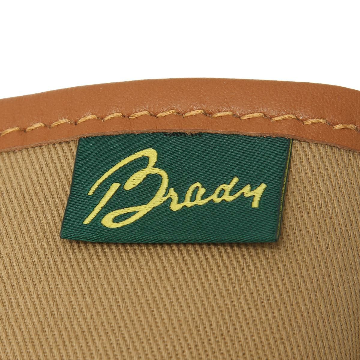 ブレディ LOWCA ショルダーバッグ Brady lowca-medium