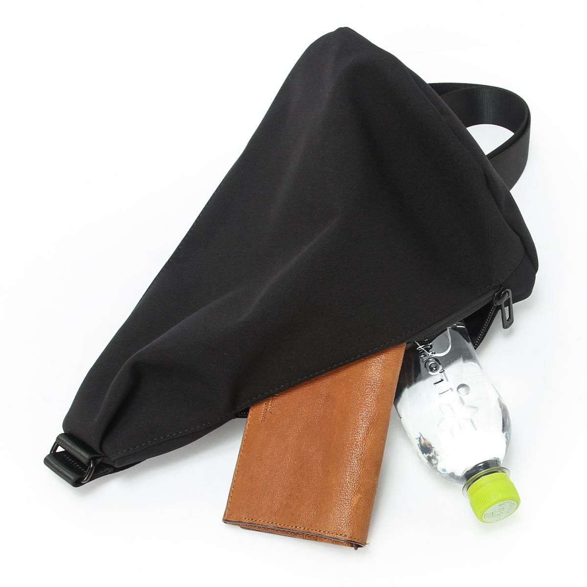 アンクール TORO2 ショルダーバッグ Un coeur un-k904084