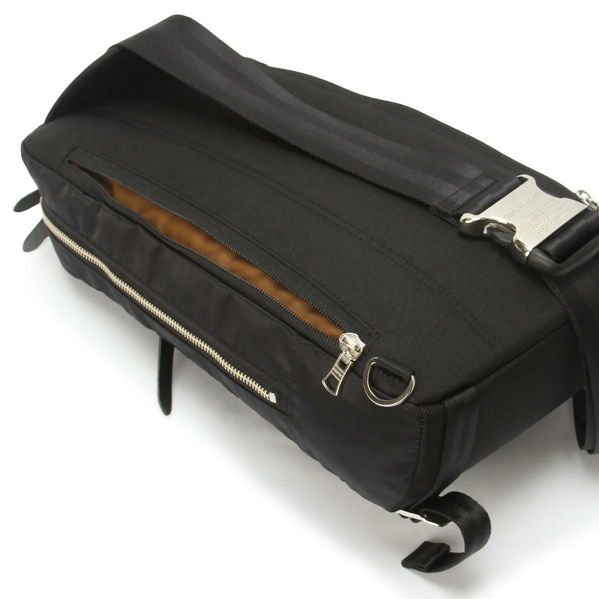 マスターピース ライトニング ボディバッグ master-piece mspc-02115-v2