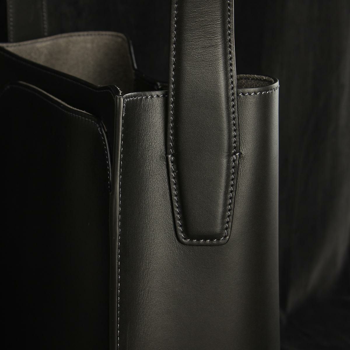 ファーロ Calma ショルダーバッグ FARO cal-shoulder-m