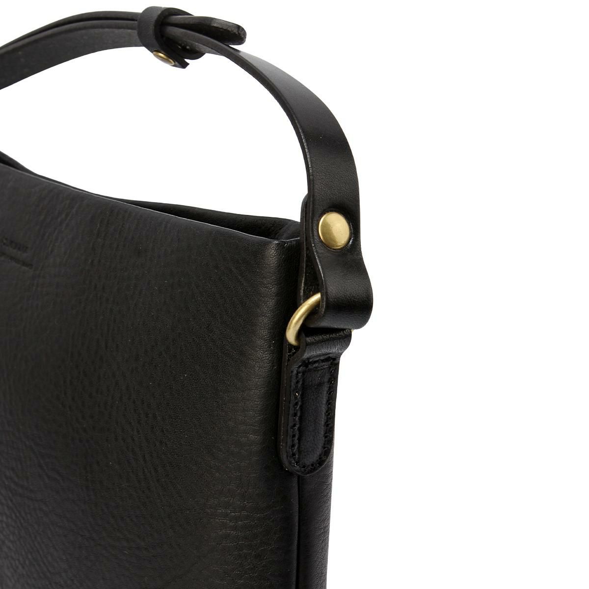 スロウ cb サコッシュ SLOW 858s43p