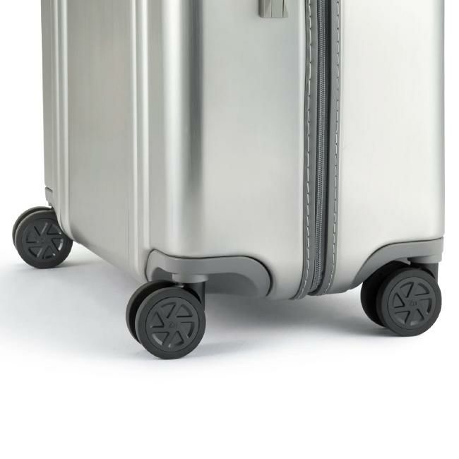 ゼロハリバートン クラシック ライトウェイト4.0 スーツケース ZERO HALLIBURTON zero-81377