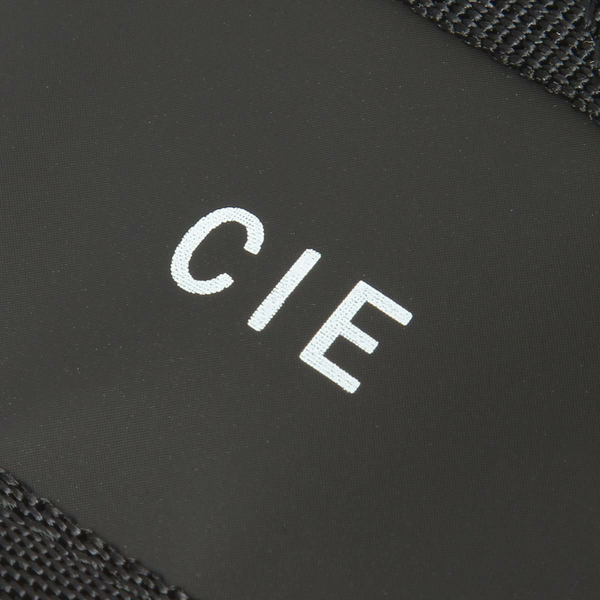 シー グリッド3 三つ折り財布 CIE cie-032301