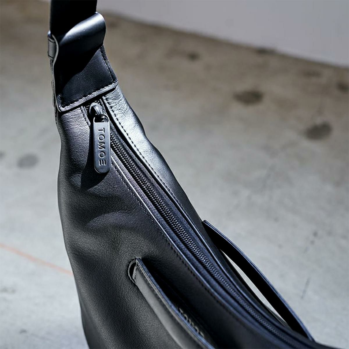 トモエ NEUTRAL ショルダーバッグ TOMOE neutral-sh