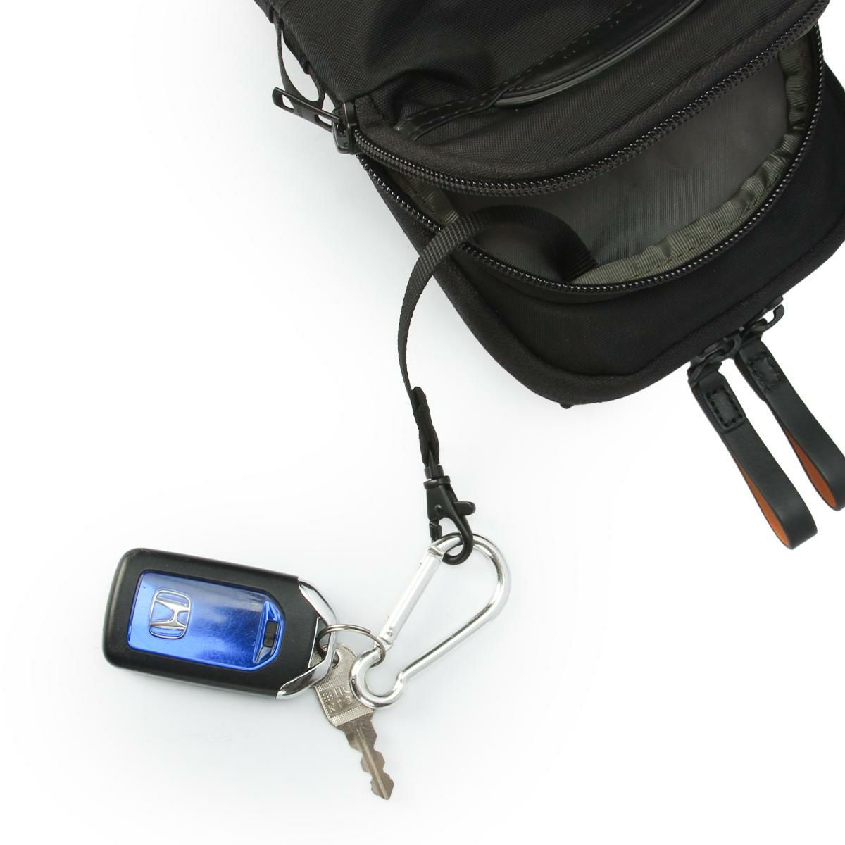 DSBK ユニバーサルコレクション ショルダーバッグ  koh-3389