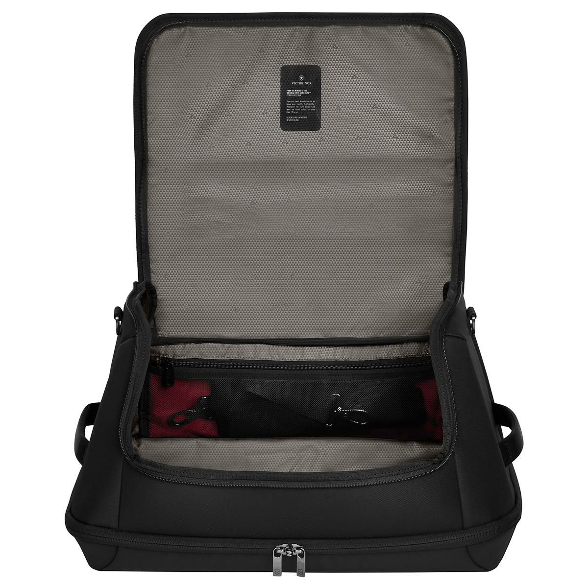 ビクトリノックス CROSSLIGHT ボストンバッグ Victorinox duffel-37l