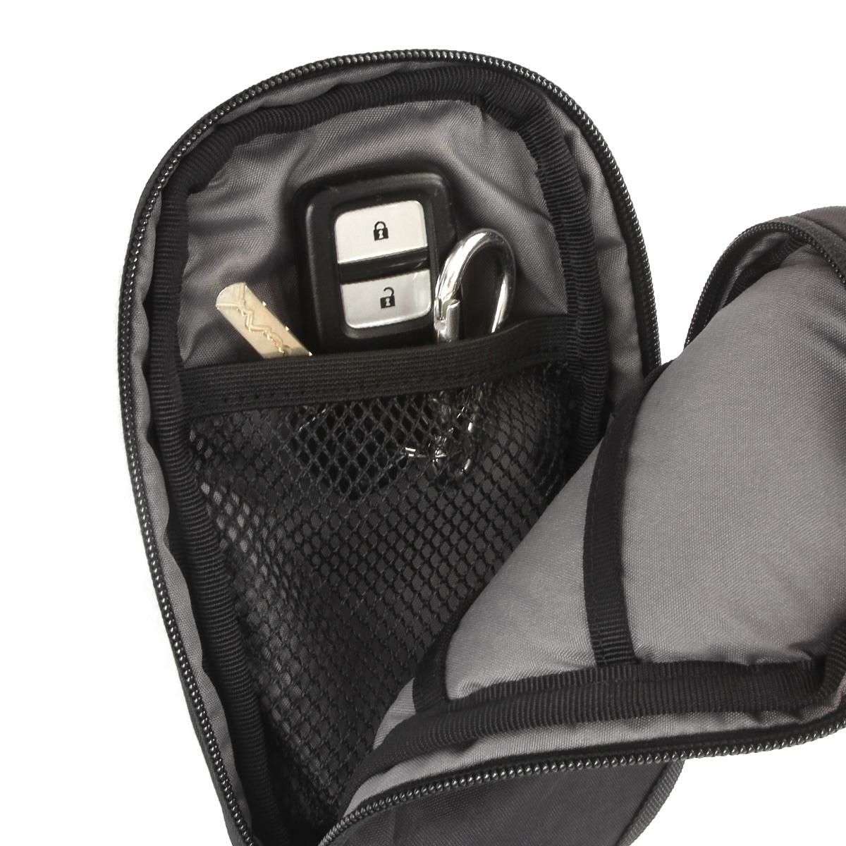 CHROME INDUSTRIES LOGAN POUCH ショルダーバッグ  bg389