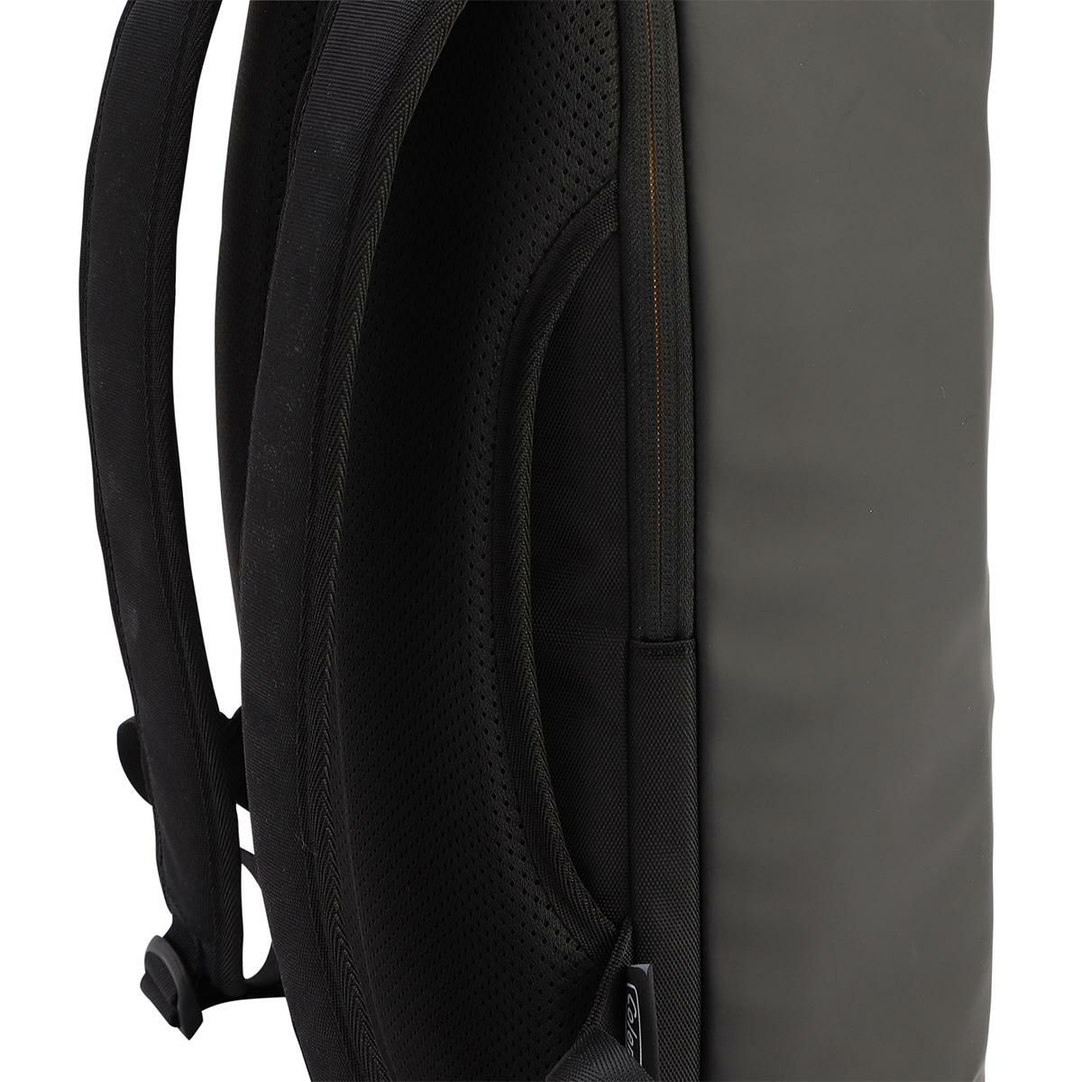 コールマン OUTBIZ ビジネスリュック Coleman outbiz-dome-12