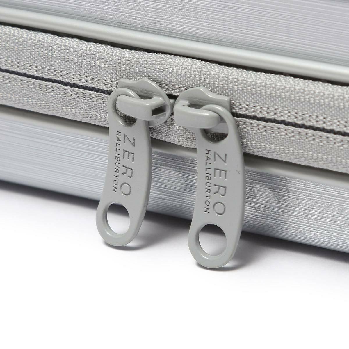 ゼロハリバートン コンパクトキューブ ポーチ ZERO HALLIBURTON zero-81491