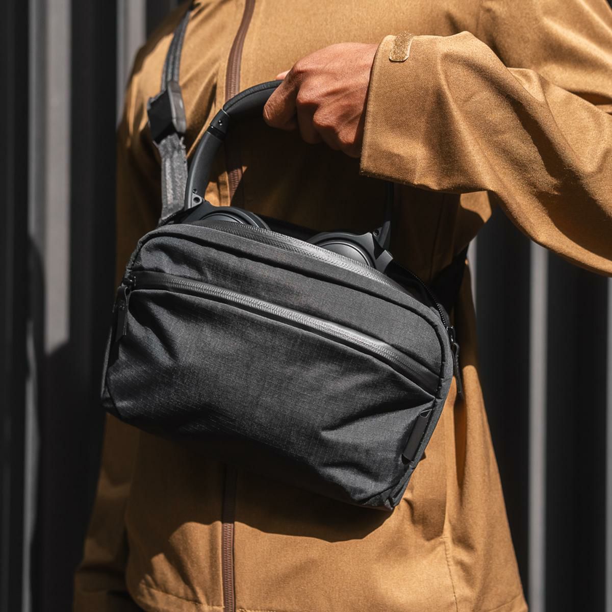 アルパカ flght sling ボディバッグ ALPAKA flght-sling