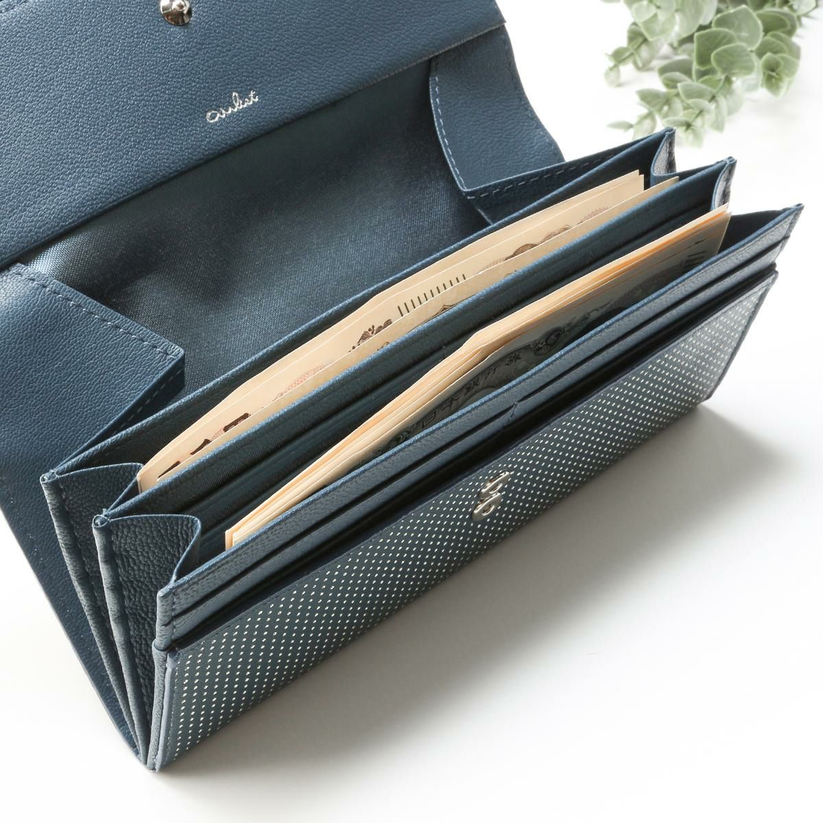 エアリスト PIRIKA 長財布  air-24631