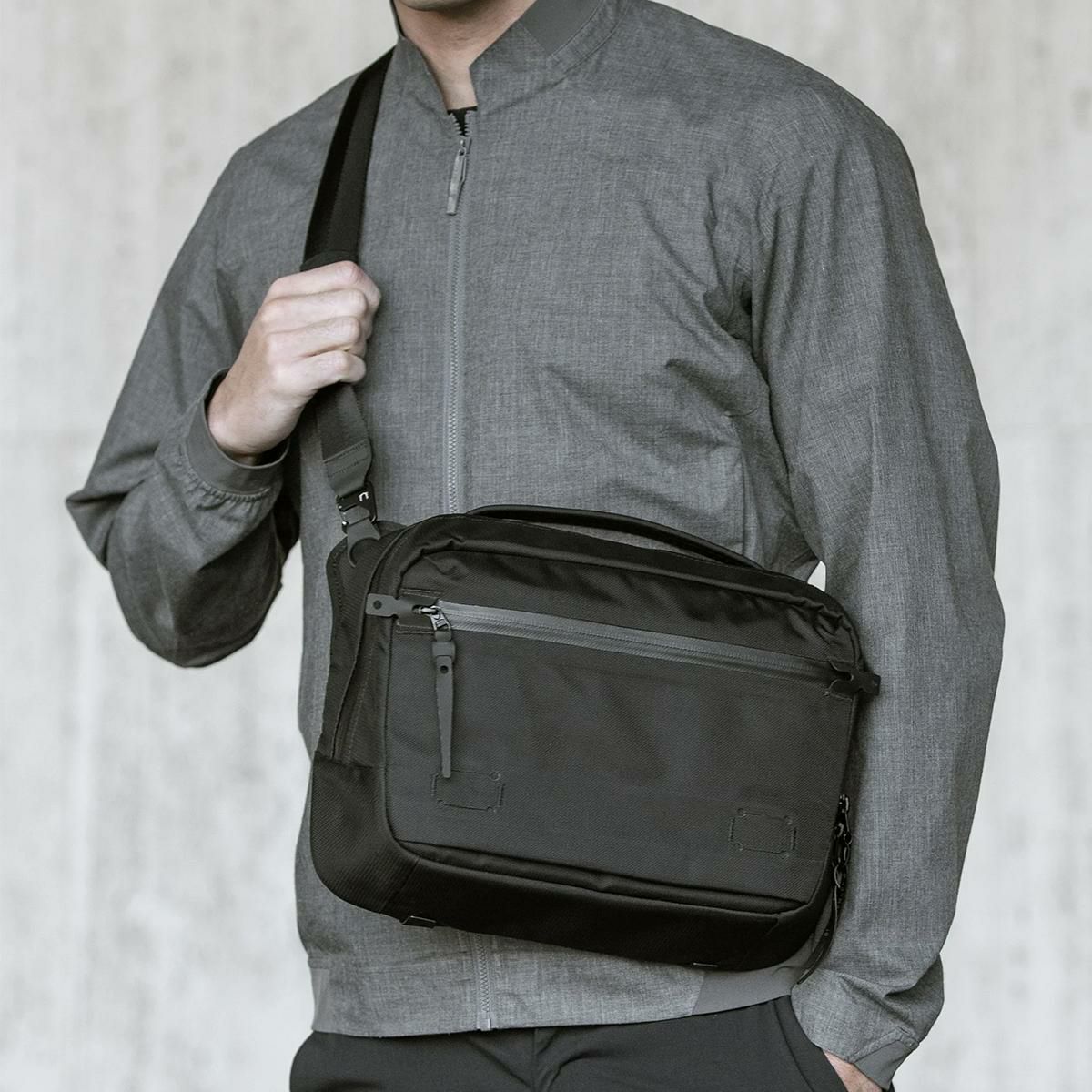 ブラックエンバー GRIP SLING EMBER TEX ショルダーバッグ BLACK EMBER be-7225010