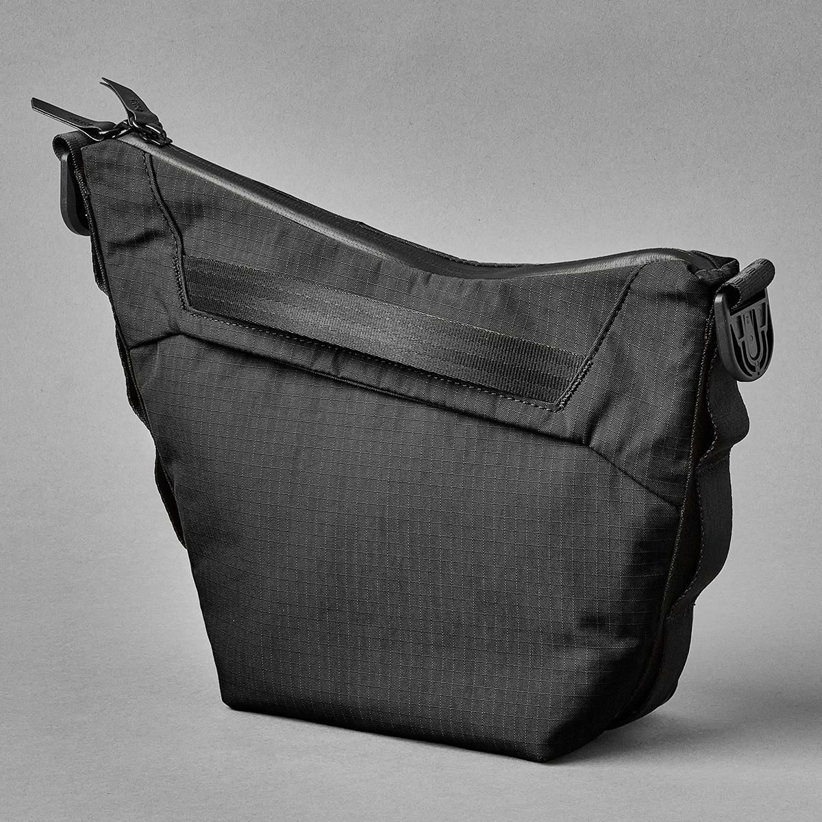 アルパカ スリングアンドショルダー ショルダーバッグ ALPAKA 4184