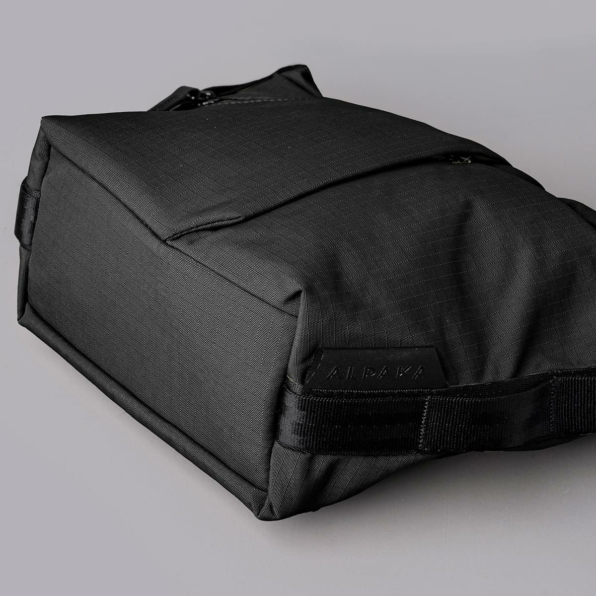 アルパカ スリングアンドショルダー ショルダーバッグ ALPAKA 4184