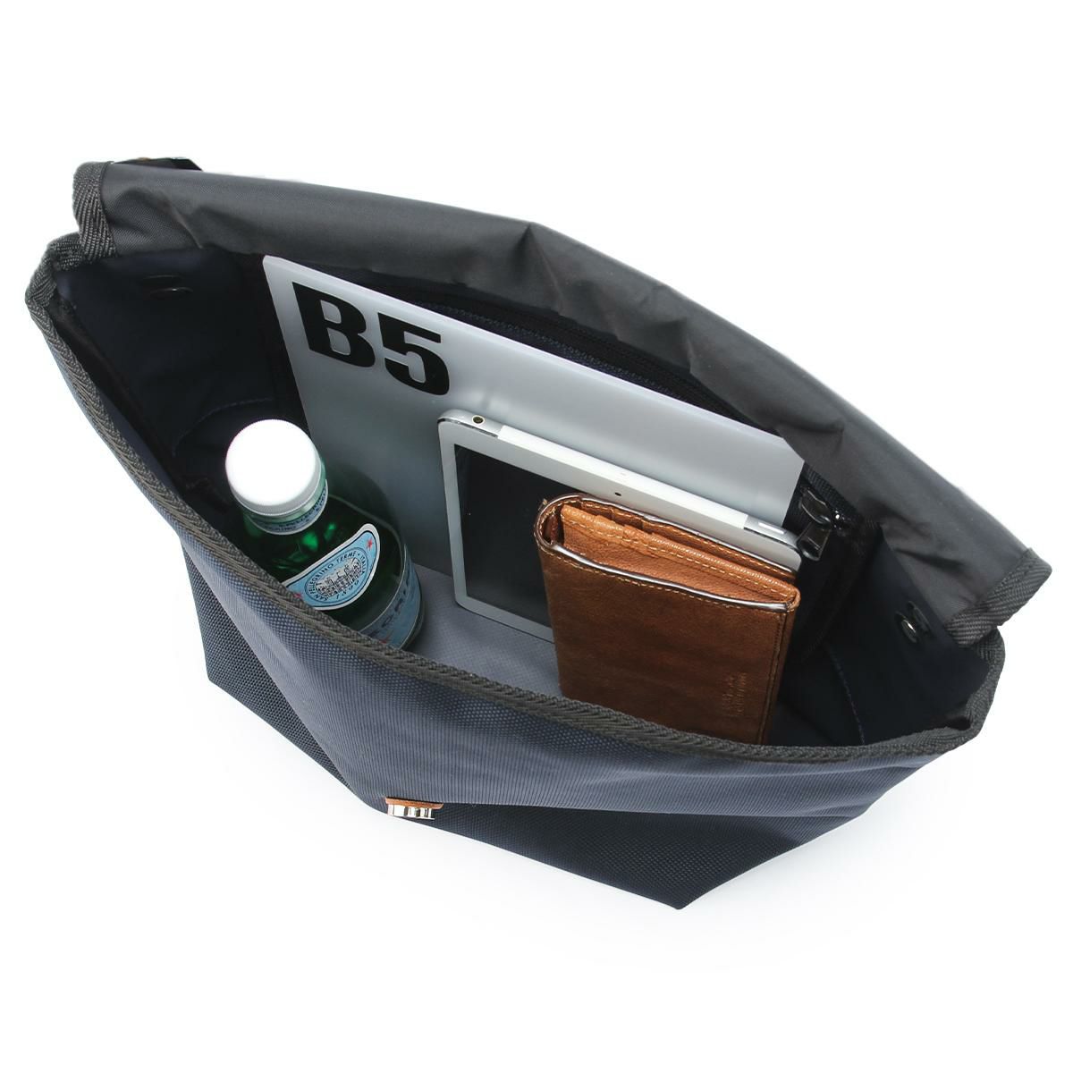 [限定商品] ワンダーバゲージ ショルダーバッグ WONDER BAGGAGE ZW-002